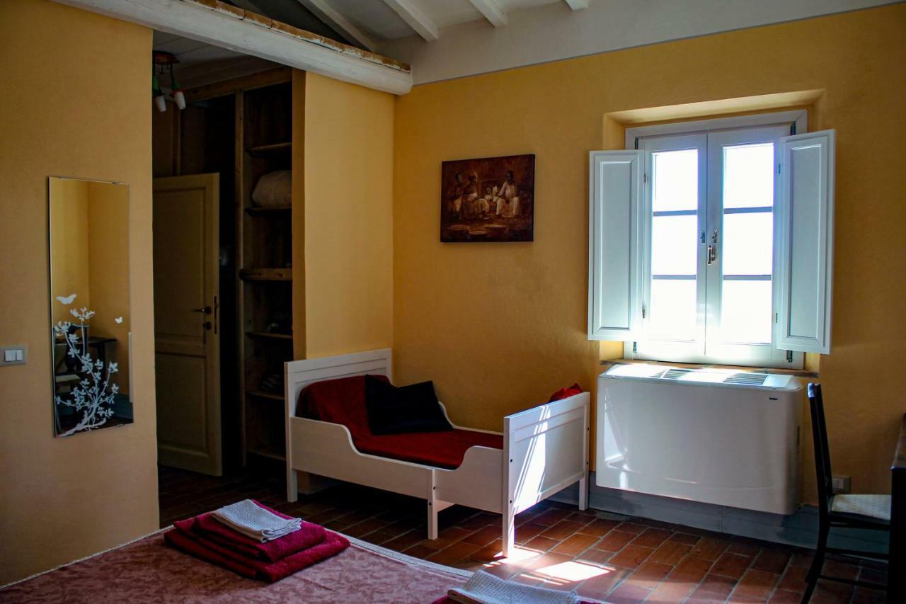 Bb Gli Aristogatti Bed & Breakfast Ghizzano Exterior photo